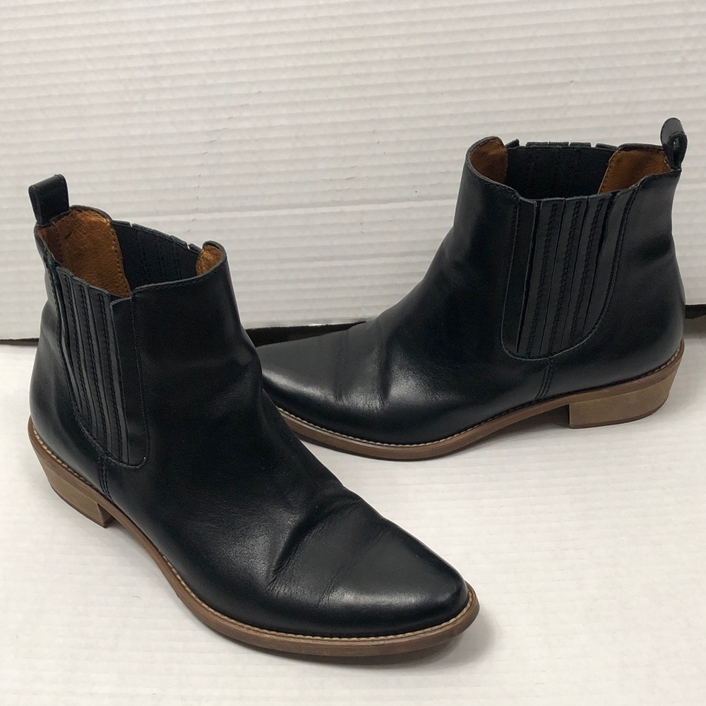 Madewell Black Leather Chelsea Ankle Boots 7.5 Women Pointy Toe Western